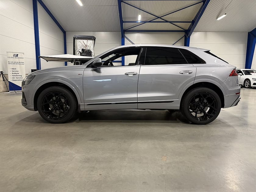 Bild 3 av Audi Q8 50 TDI quattro 286 HK Q / S Line / 360 / Fyrhjulsstyrning /