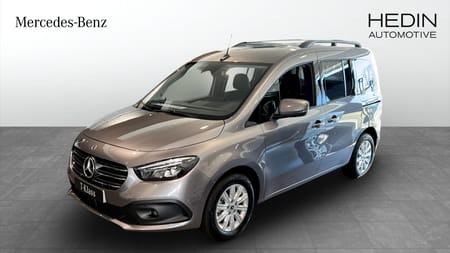Mercedes-Benz T 180 d DCT, 116hk