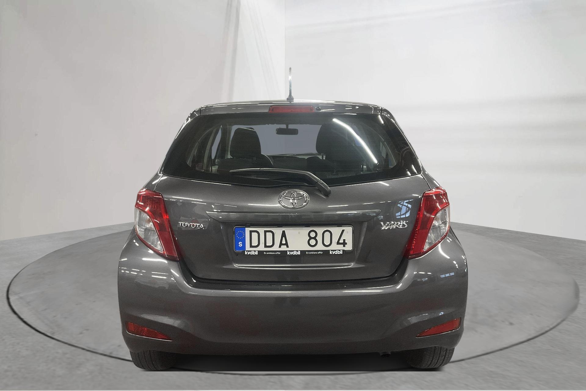 Toyota Yaris 1.33 Dual VVT-i 2014, photo 6/10
