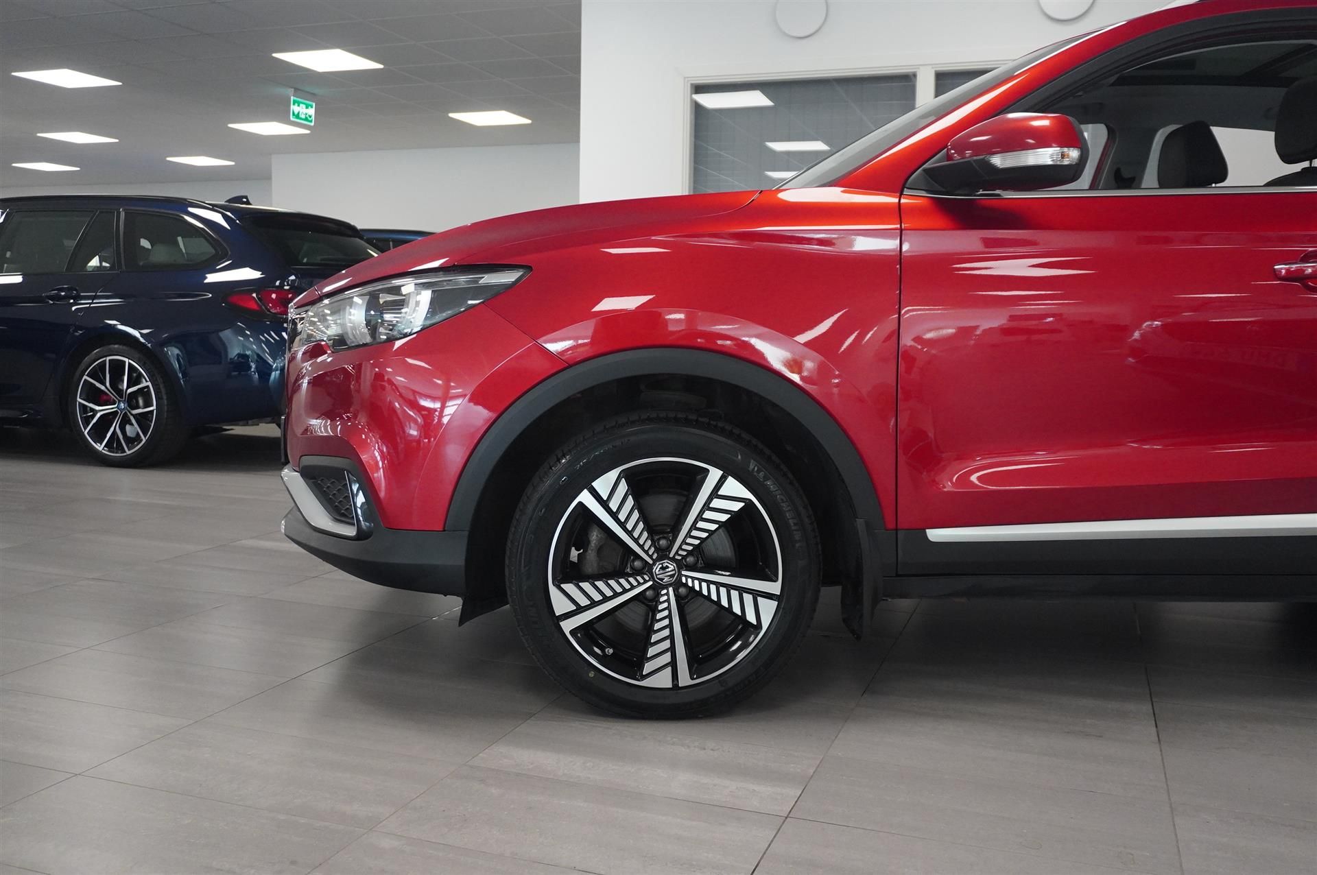 MG ZS Luxury 45kWh Pano Elstol 360-Kam 2021, bild 4/10