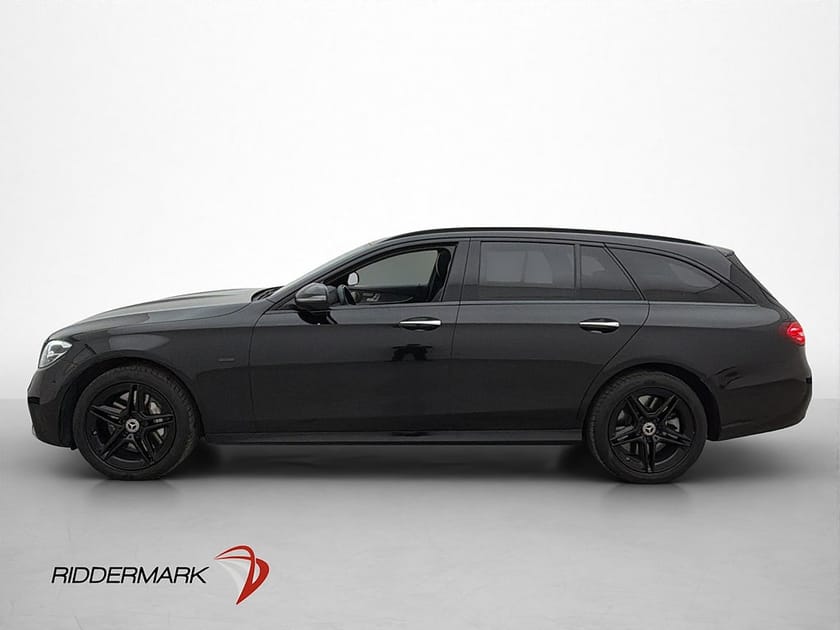 Bild 5 av Mercedes-Benz E 300 T de 4MATIC 4M 306hk AMG Night Pano Burmester