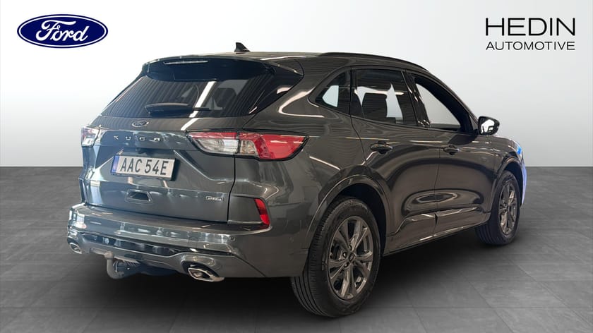 Bild 2 av Ford Kuga Plug-In Hybrid ST-Line 225hk | LED-Ramp |