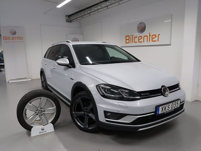 Bild 1 av Volkswagen Golf Alltrack 1.8 TSI 4M V-Däck ingår Drag-Massage-CarPlay-A