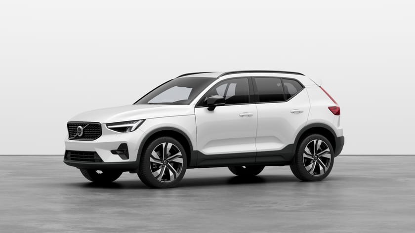 Bild 1 av Volvo XC40 B4 FWD Bensin Plus Dark