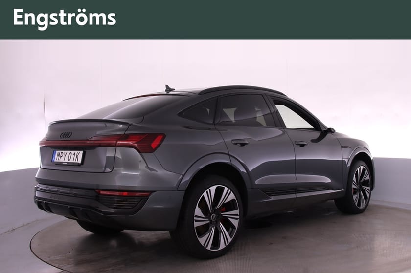 Bild 3 av Audi Q8 Sportback 55 e-tron quattro 408hk S-Line Välutrustad!