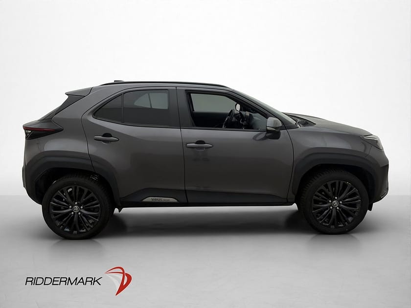 Bild 5 av Toyota Yaris Cross Hybrid AWD-i Adventure JBL HuD B-Kamera