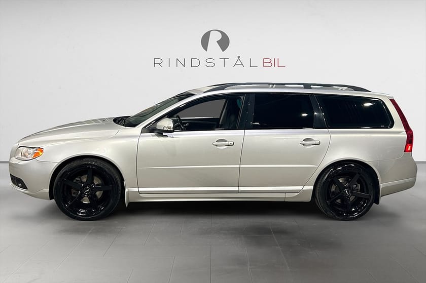 Bild 3 av Volvo V70 D3 163 HK AUT MOMENTUM DRAG 14800MIL KAMREM BYTT 19"