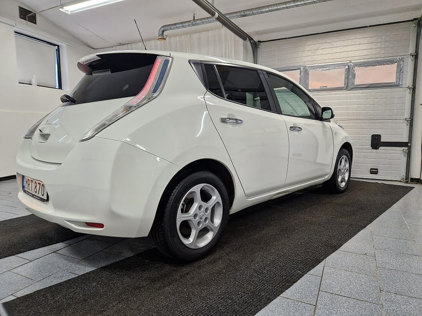 Bild 2 av Nissan Leaf 30 kWh 1080 mil Backkamera  NAVI MOMS