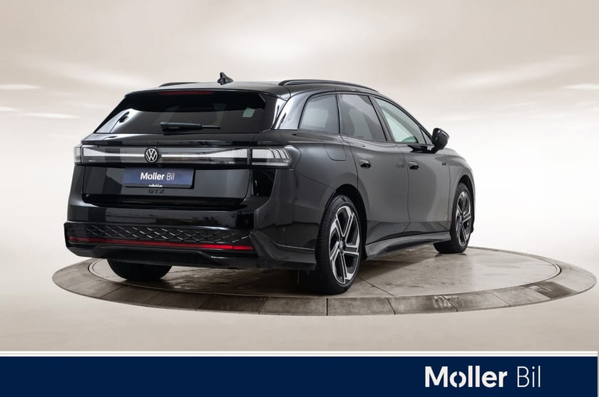 Bilde 5 av Volkswagen ID.7 GTX Tourer
