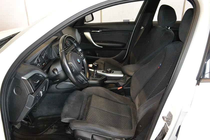 Bild 4 av BMW 116i 5-dörrars M Sport Eu6 Manuell V-Hjul 136Hk