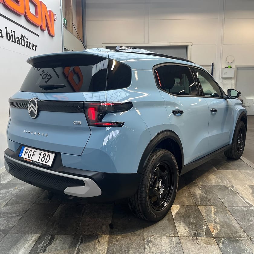 Bild 4 av Citroën C3 Aircross Hybrid 145 e-DSC Carplay Backkamera Eluppvärmd Framruta