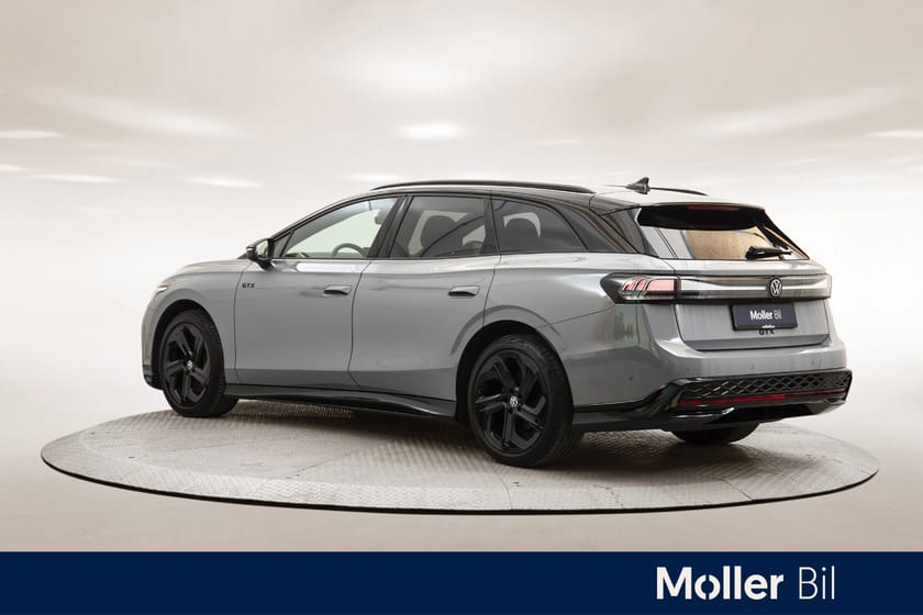 Bilde 3 av Volkswagen ID.7 GTX Tourer