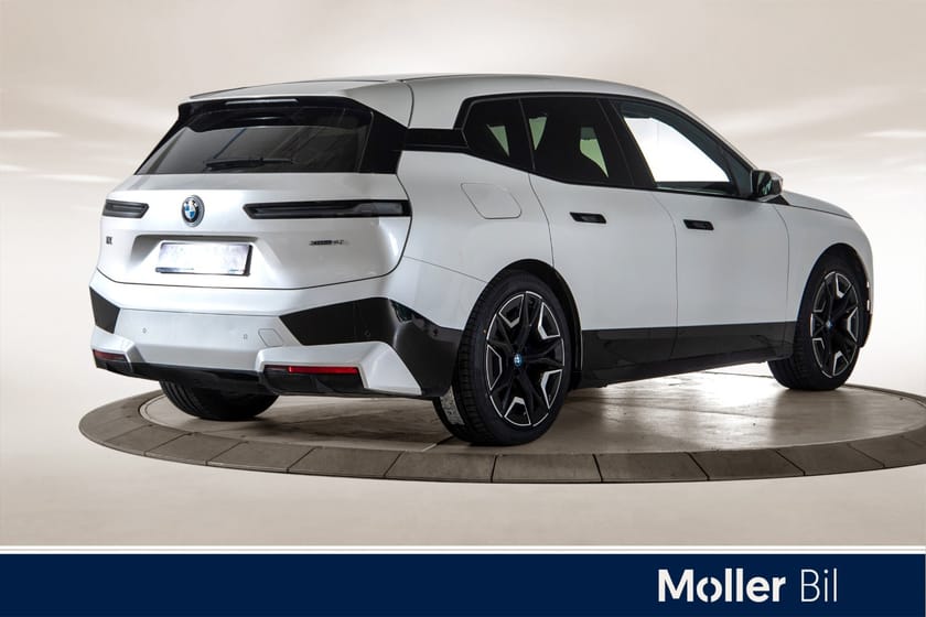 Bilde 5 av BMW iX xDrive40