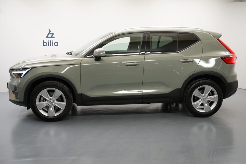 Bild 2 av Volvo XC40 B4 FWD Bensin Core SE II, Baklucka elmanövrerad