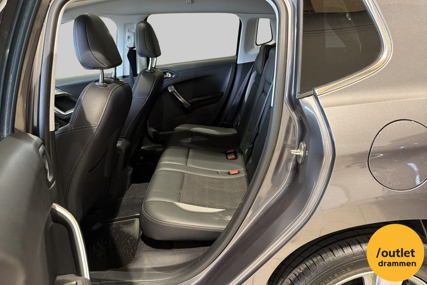 Bilde 3 av Peugeot 2008 Allure 1.6 e-HDi EMG 93 hk