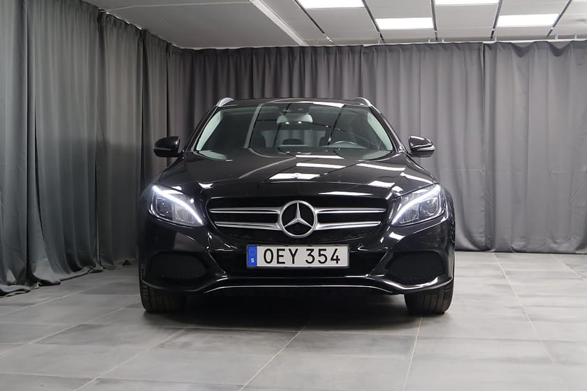 Bild 3 av Mercedes-Benz C 200 T d red Avantgarde Drag LED 1 ägare
