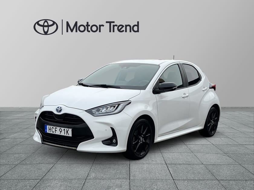 Bild 1 av Toyota Yaris Hybrid 1,5 5D STYLE SÄKERHETSPAKET V-hjul