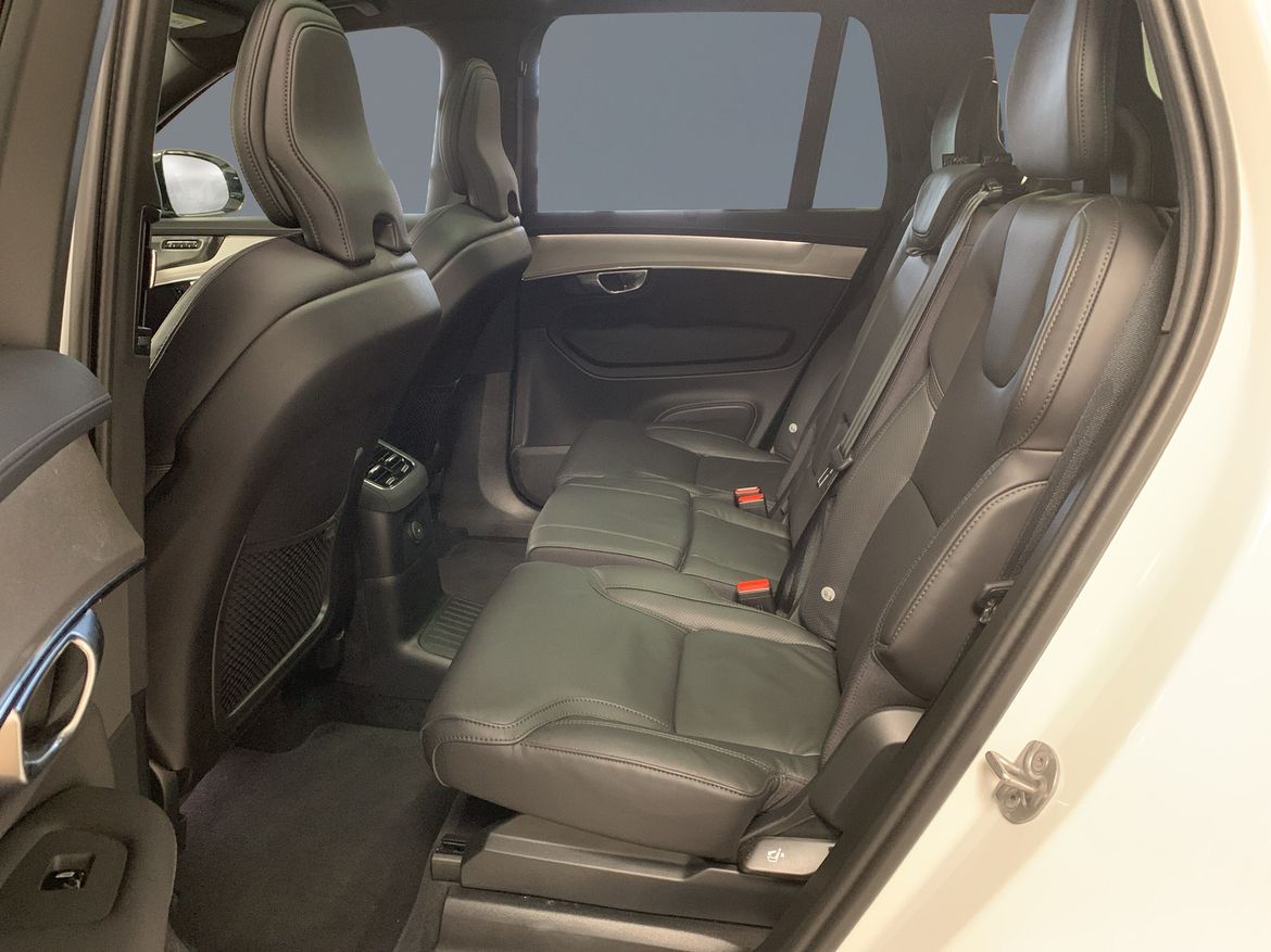 TWJ11H – Volvo XC90