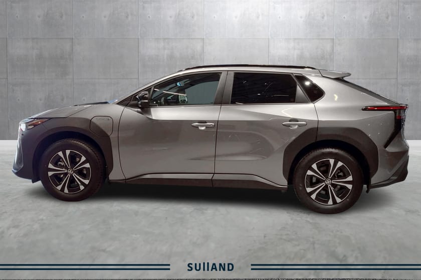 Bilde 2 av Toyota bZ4X ACTIVE TECH, TILHENGERFESTE,LOKAKJØRT, VELHOLDT!