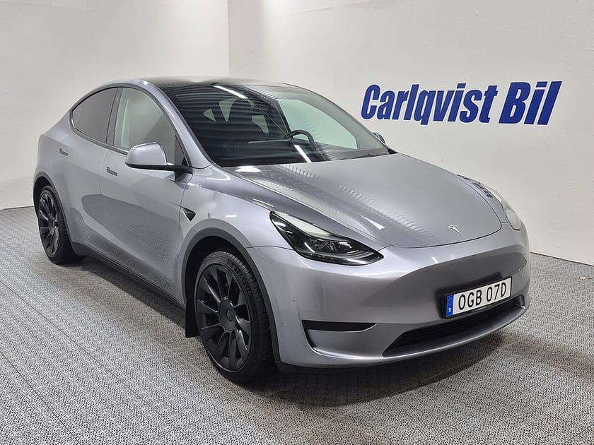 Bild 3 av Tesla Model Y Standard Range RWD 299HK Läder Panorama