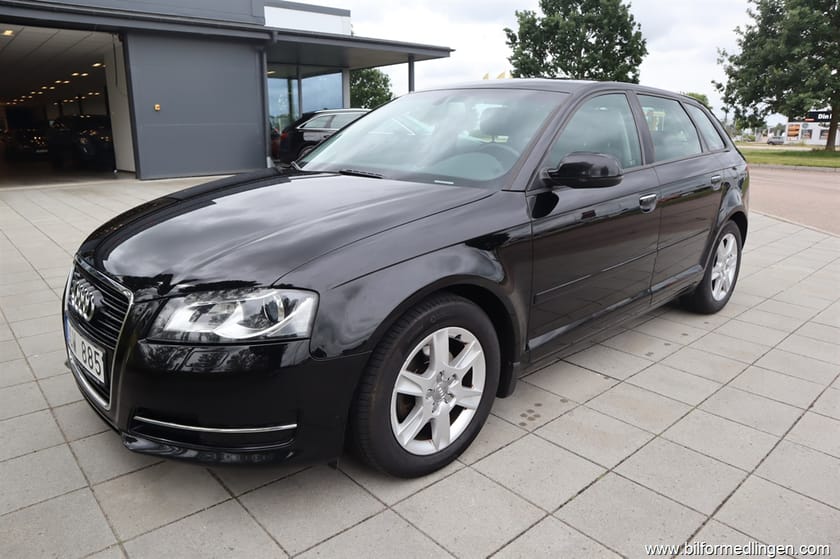 Bild 2 av Audi A3 Sportback 2.0 TDI FWD 140hk Automat Dragkrok