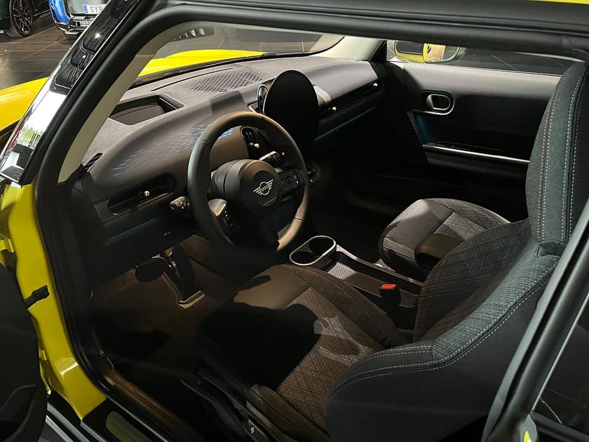 Bild 5 av MINI Cooper C 3dr Essential Trim Paket S Fri Service *