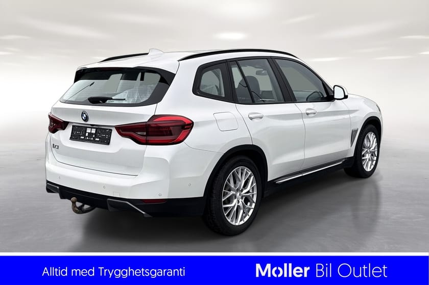 Bilde 5 av BMW iX3 Fully Charged