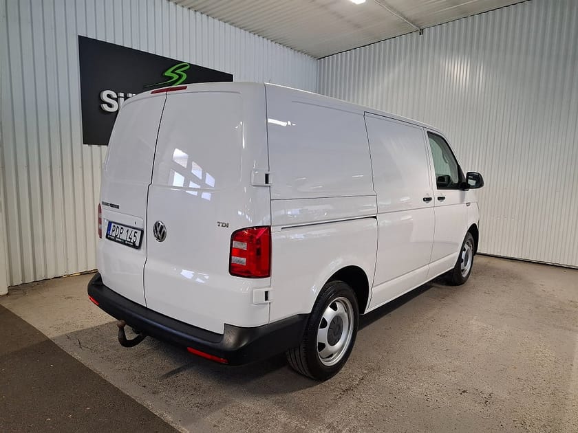 Bild 5 av Volkswagen Transporter T28 2.0 TDI BMT Euro 6 Drag Extraljus Låga mil
