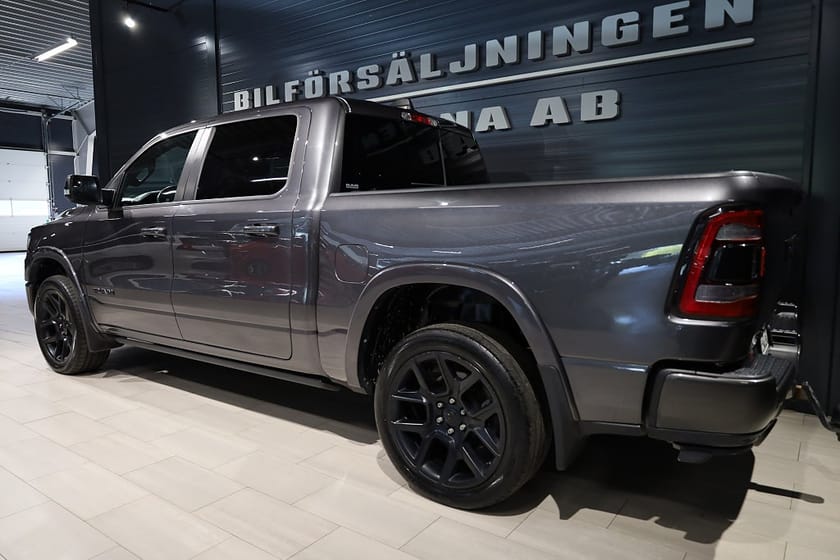 Bild 4 av RAM 1500 Dubbelhytt 5'7" box
