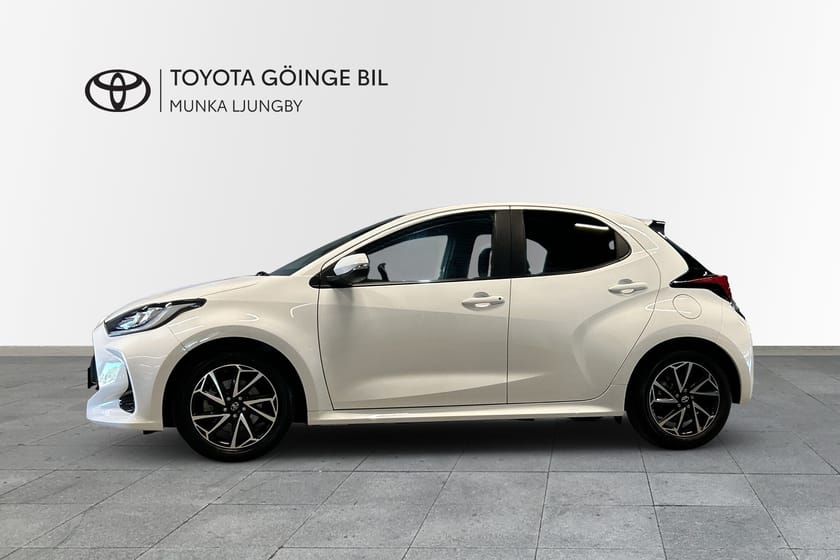 Bild 4 av Toyota Yaris Hybrid Active Plus Vinterhjul