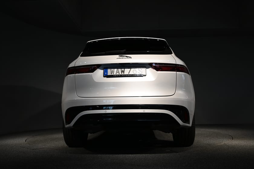 Bild 5 av Jaguar F-Pace P400e PHEV R-Dynamic SE | Business Lease 6.777 kr ex. moms