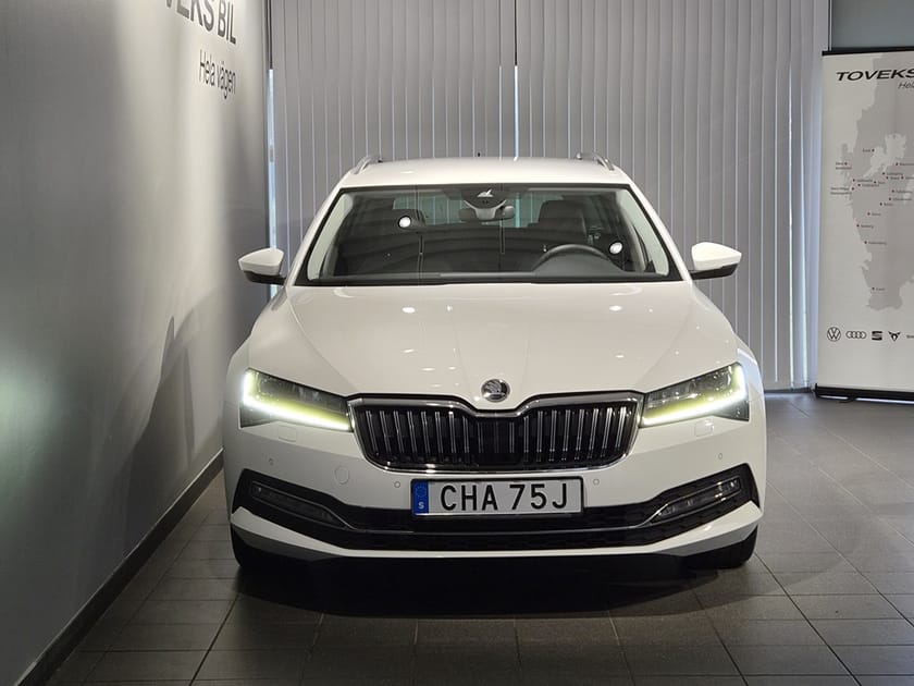 Bild 2 av Škoda Superb Kombi