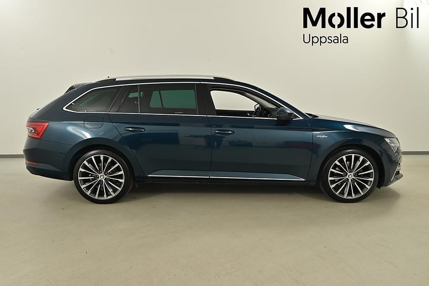 Bild 2 av Škoda Superb Kombi Skoda Combi L&K 2,0 TDI 200 HK DSG Drag, Backkamera