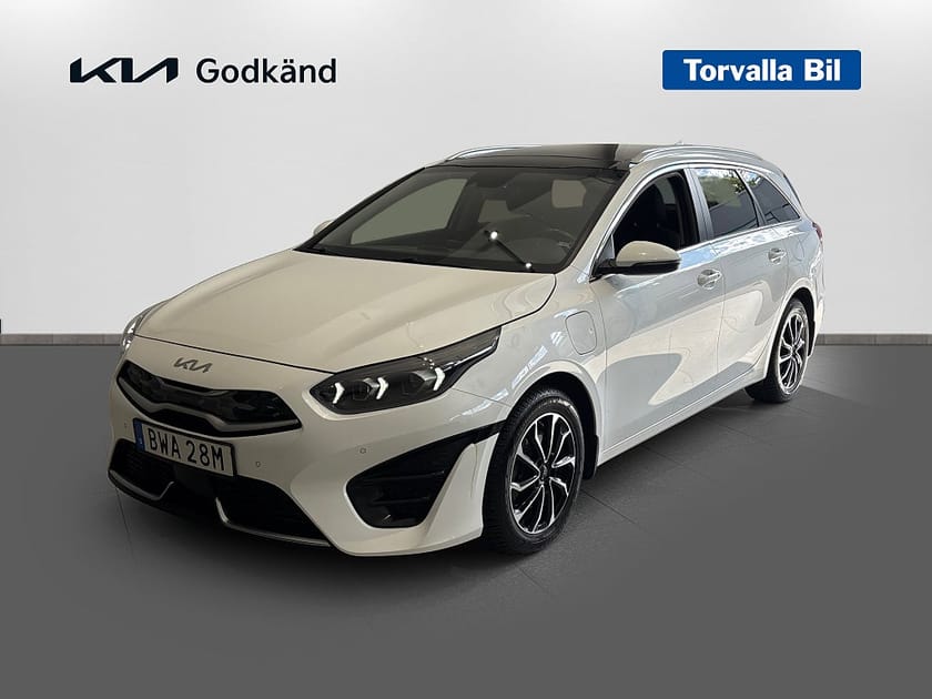 Bild 1 av Kia Ceed Sportswagon Plug-in Hybrid SW PHEV DCT Advance Plus Panorama *KIA GODKÄND*