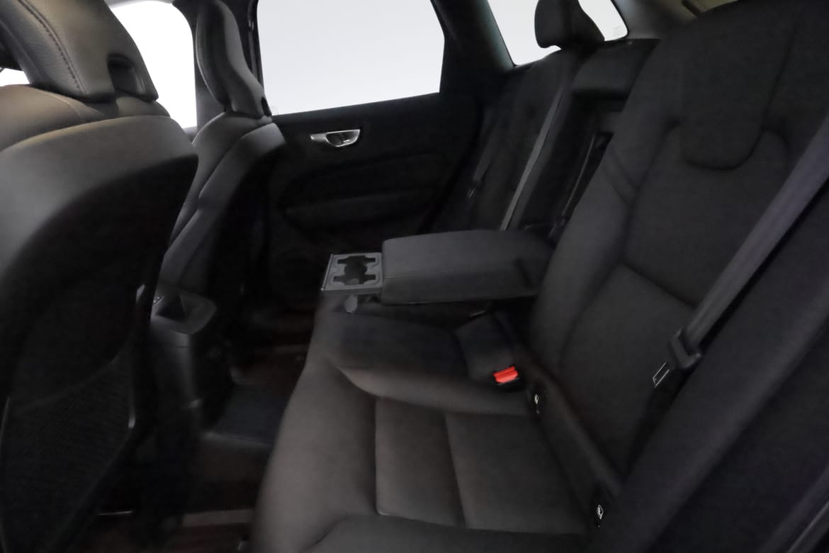 Volvo XC60 2023 - miniatyr 34