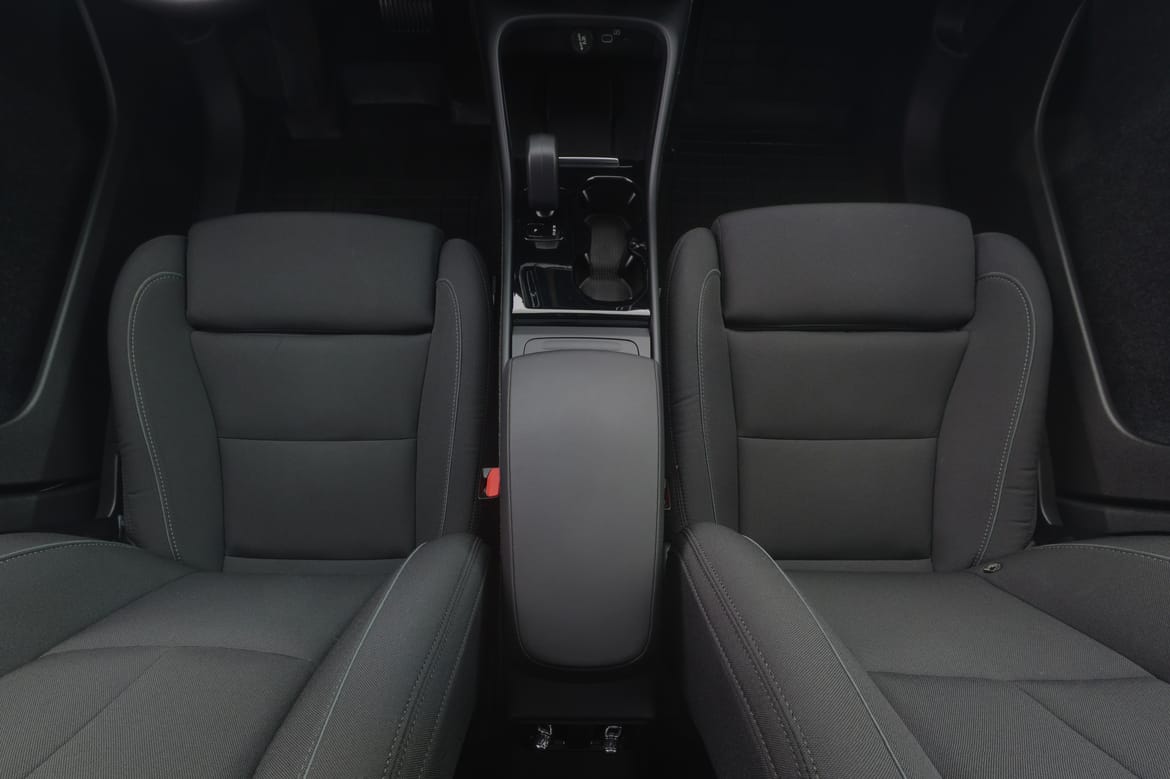 Volvo XC40 2023 - miniatyr 10