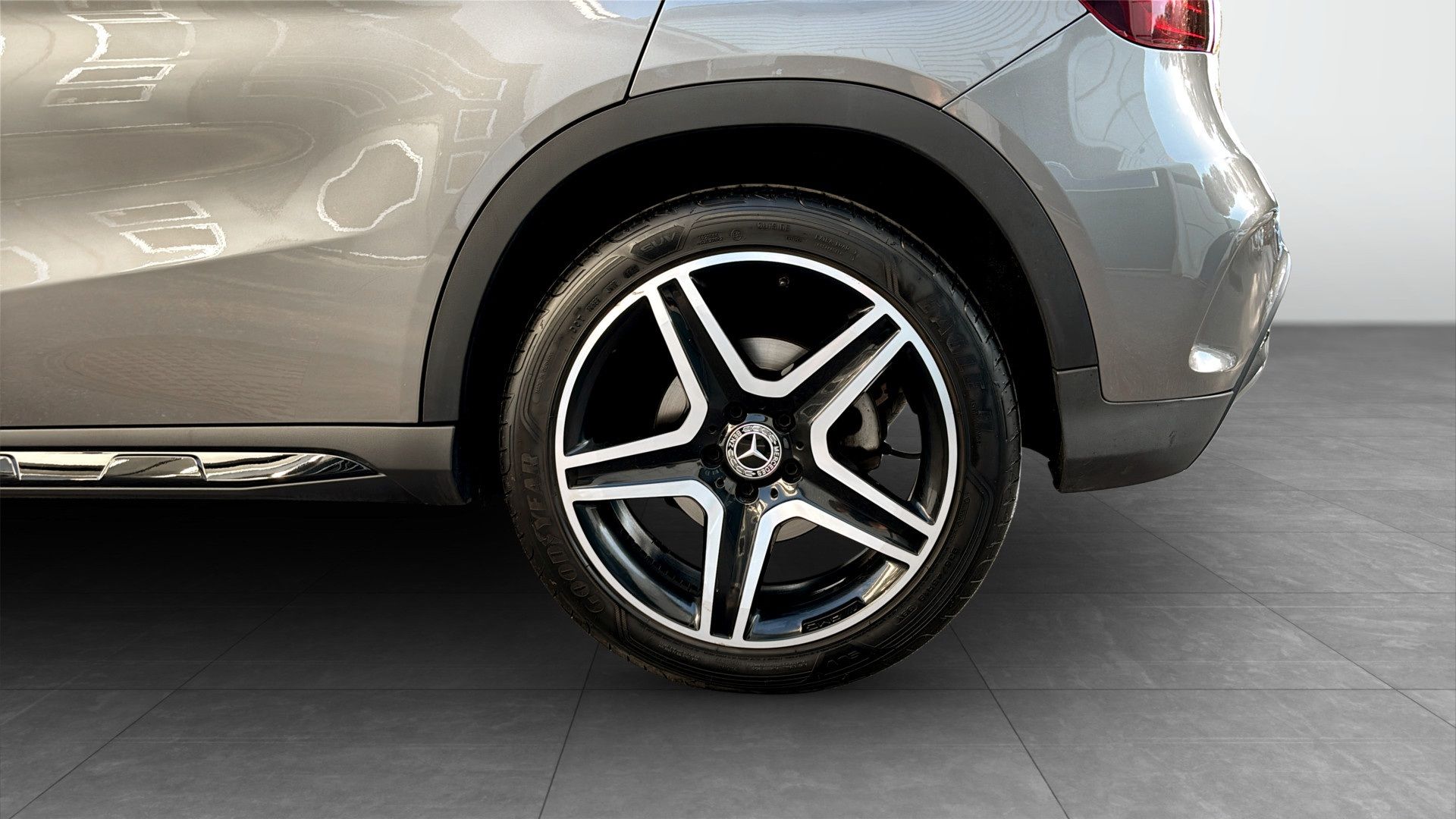 Mercedes-Benz GLA 200 7G-DCT AMG-Line 2019, bild 6/10