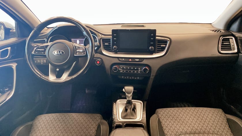 Bild 4 av Kia Ceed Sportswagon Plug-in Hybrid DCT 141hk Advance - Backkamera - Apple CarPlay