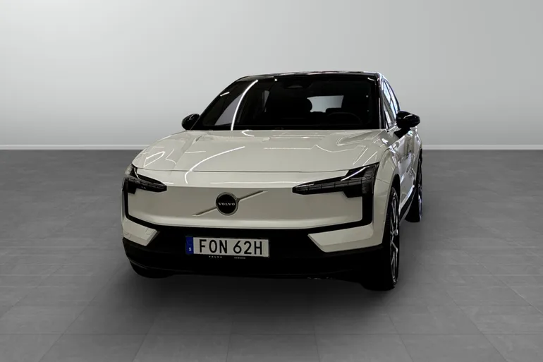 Volvo EX30 Twin Motor Performance