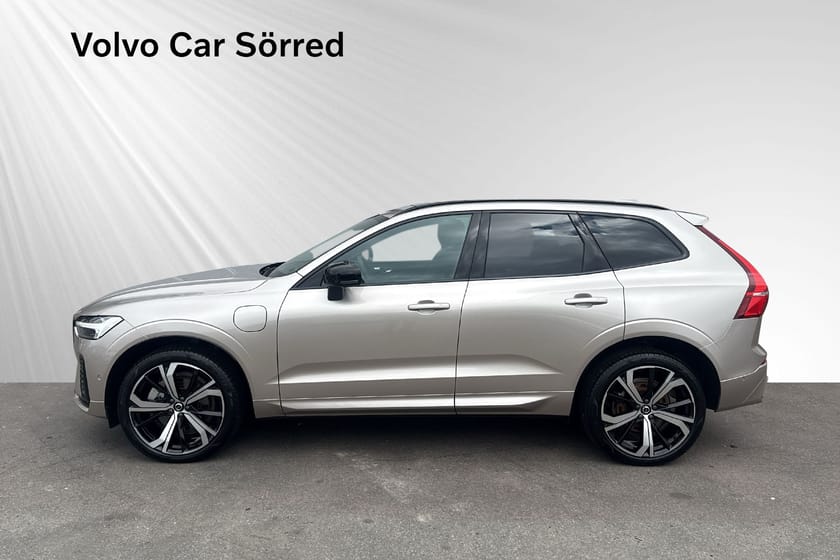 Bild 3 av Volvo XC60 T6 Ultra Dark, Drag