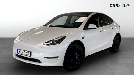 Tesla Model Y Long Range AWD 514HK DRAG PANO KAMERA MOMS