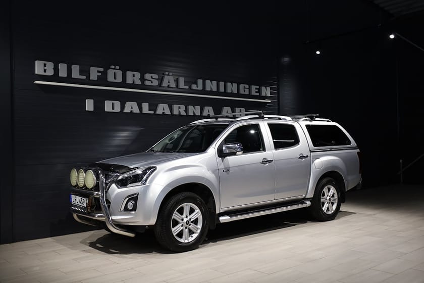 Bild 1 av Isuzu D-Max Crew Cab 1.9 4WD Flakkåpa/Värmare/Dragkrok/SoV-hjul