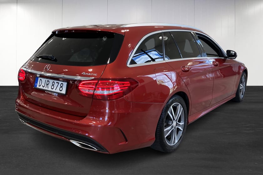 Bild 1 av Mercedes-Benz C 400 T 4MATIC KOMBI
