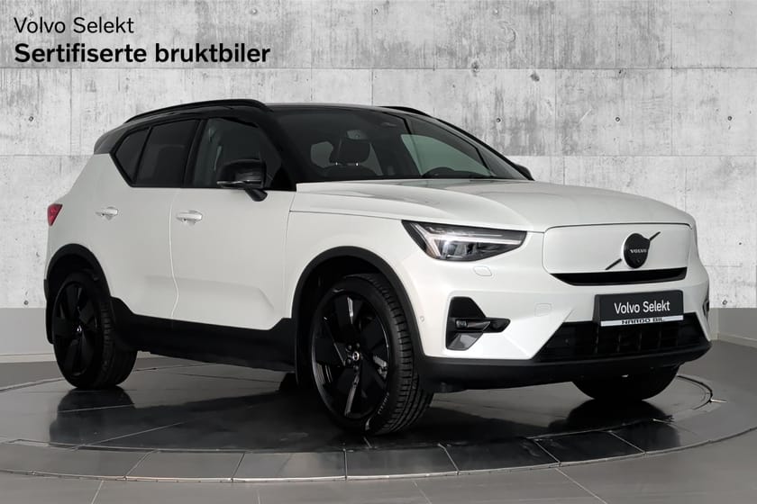 Bilde 1 av Volvo EX40 Twin Motor BLACK Ed. -535 Km WLTP - PIXEL - 360* - PANO - H.feste