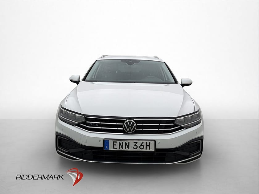Bild 2 av Volkswagen Passat Sportscombi GTE 1,4 TSI Dragkrok Backkamera CarPlay