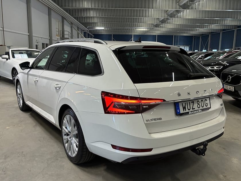 Bild 5 av Škoda Superb iV Kombi Skoda 1.4 TSI Adventure Edition