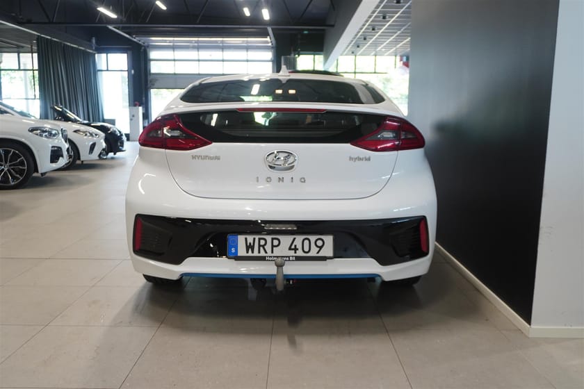 Bild 4 av Hyundai Ioniq Hybrid 1.6 DCT, 141hk, 2018 Dragkrok Backkamera Navigation