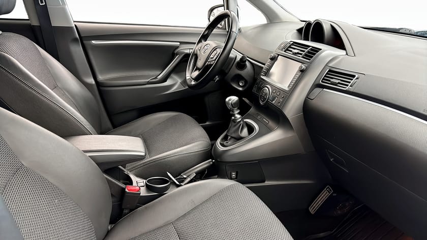 Bild 3 av Toyota Verso - 7 sits