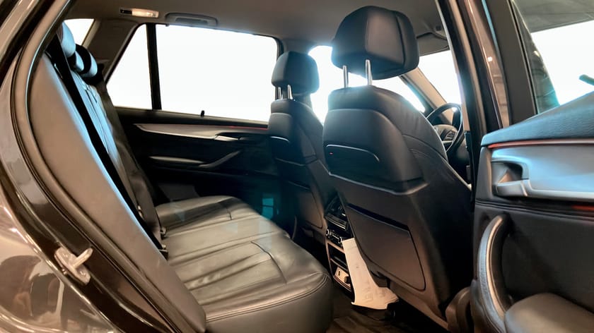 Bild 5 av BMW X5 xDrive40e , 313hk, Drag|Navi|360°