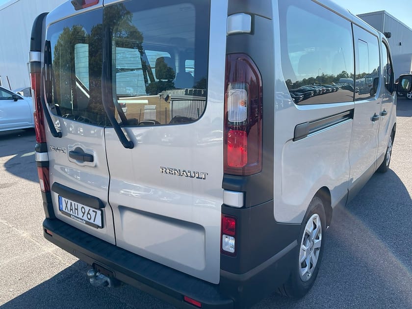 Bild 3 av Renault Trafic Passenger L2